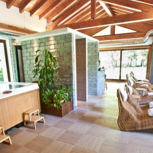 Ingresso centro benessere con aperitivo